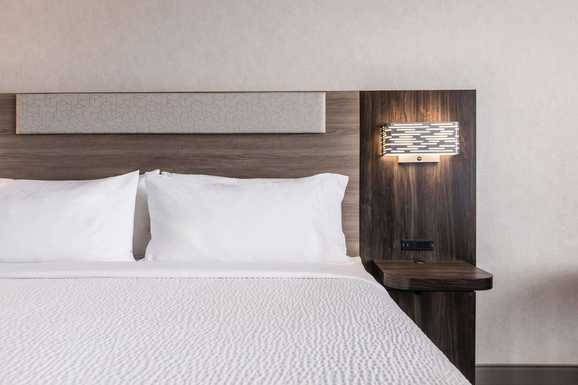 Holiday Inn Express Toronto-North York By Ihg Exteriér fotografie