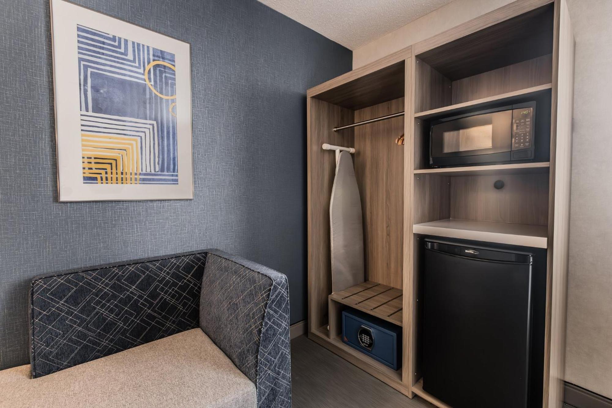 Holiday Inn Express Toronto-North York By Ihg Exteriér fotografie