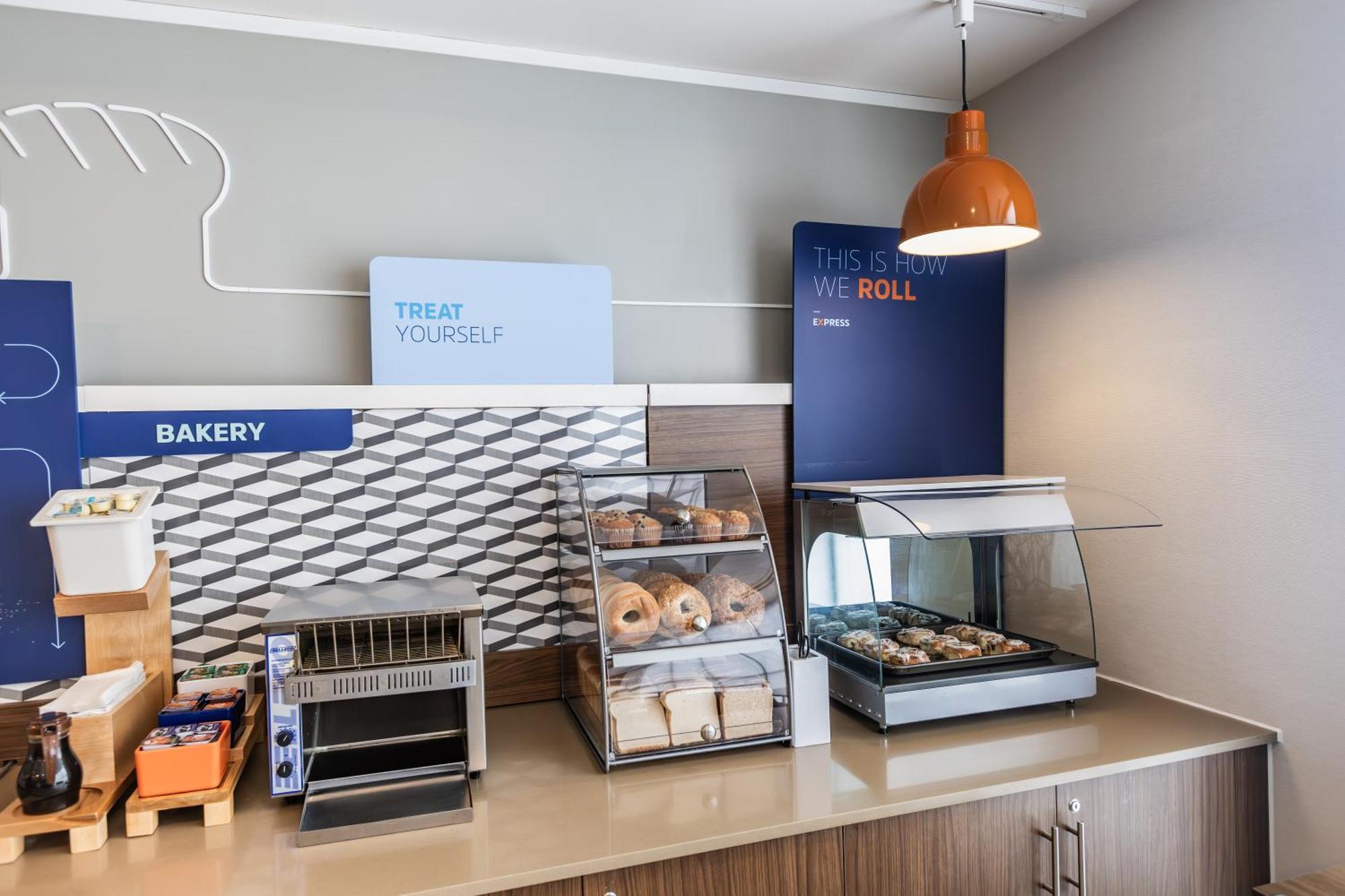 Holiday Inn Express Toronto-North York By Ihg Exteriér fotografie